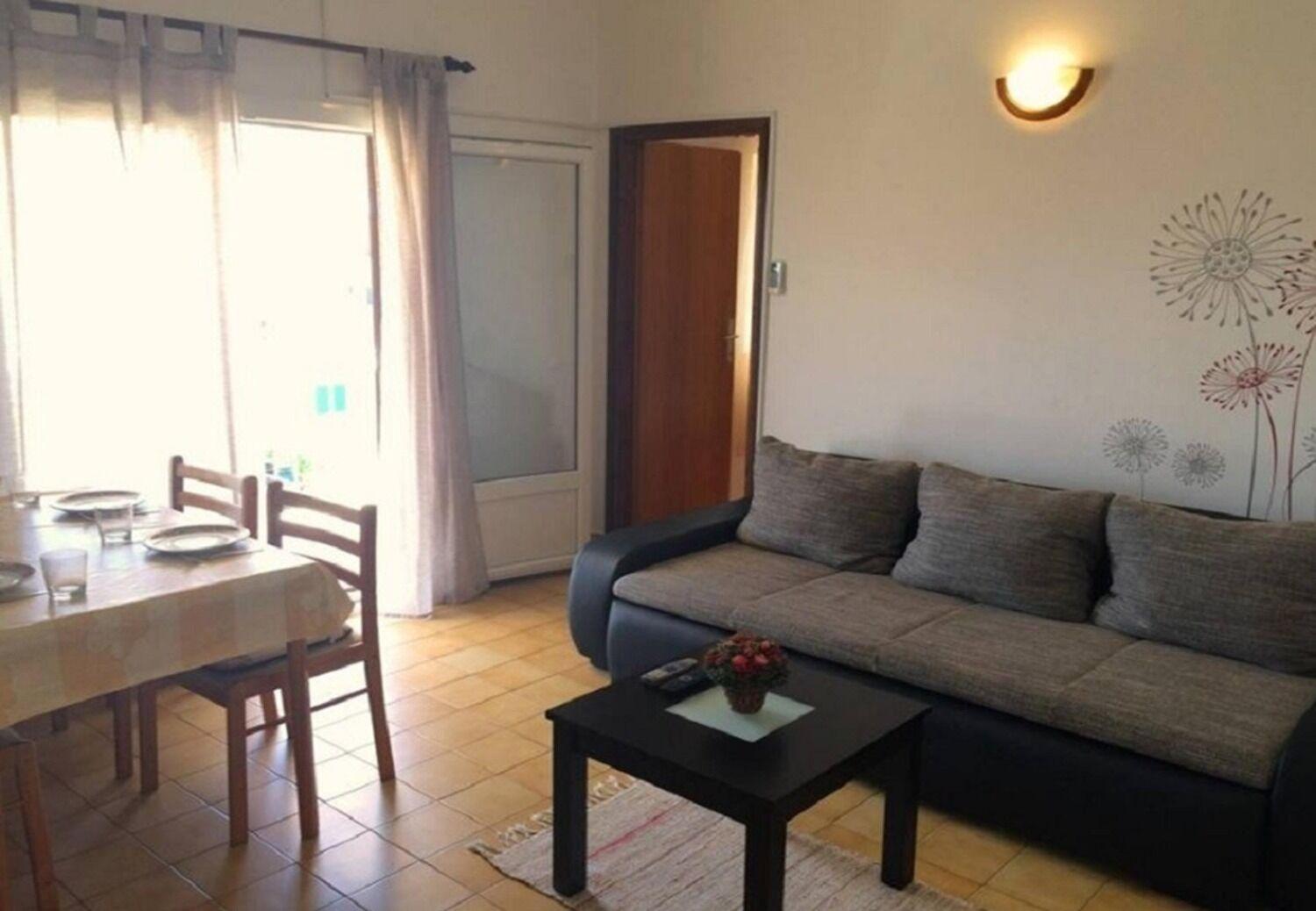 Apartments And Rooms Ognjen - Family Apartments With Free Parking Betina  Zewnętrze zdjęcie