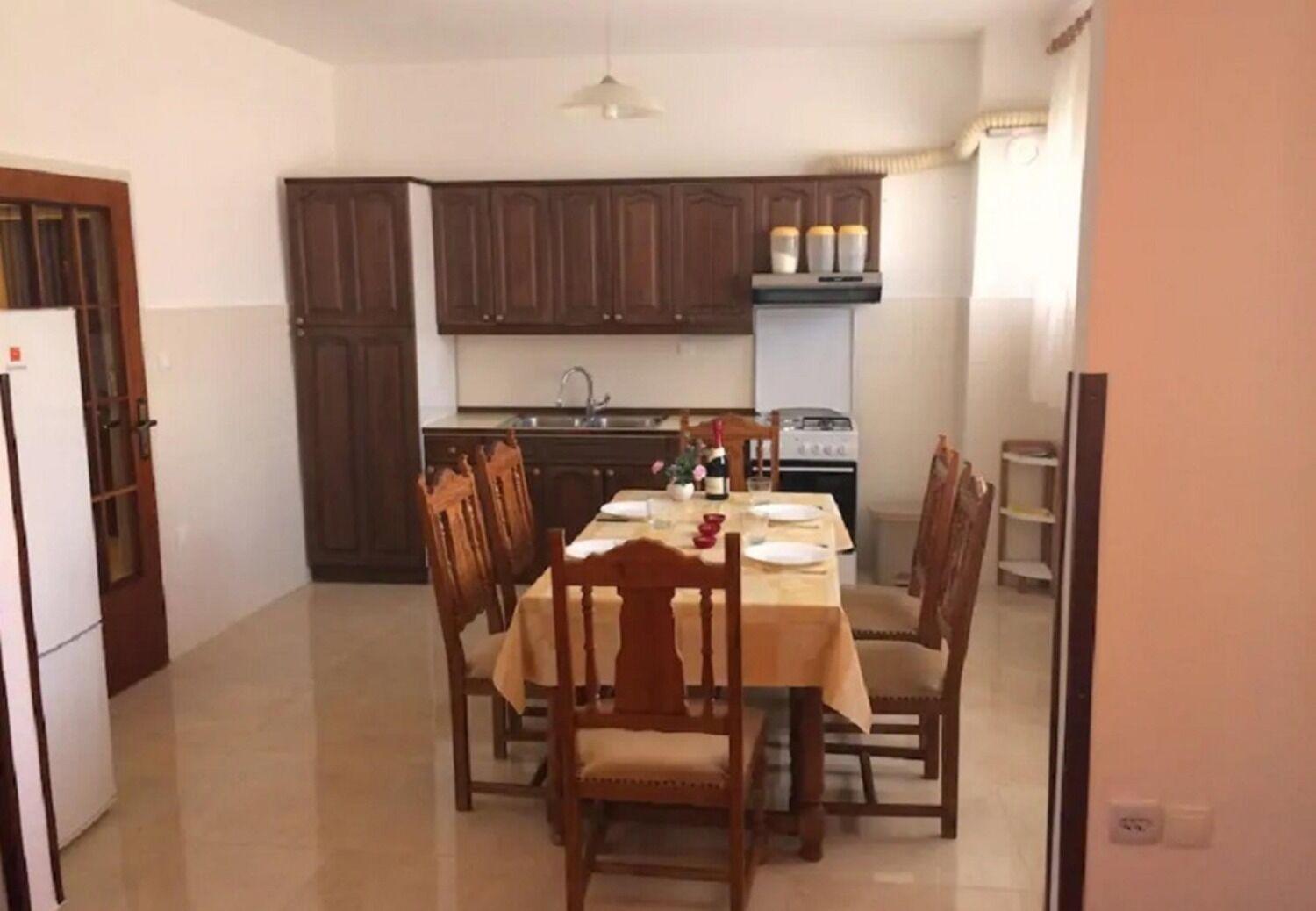 Apartments And Rooms Ognjen - Family Apartments With Free Parking Betina  Zewnętrze zdjęcie